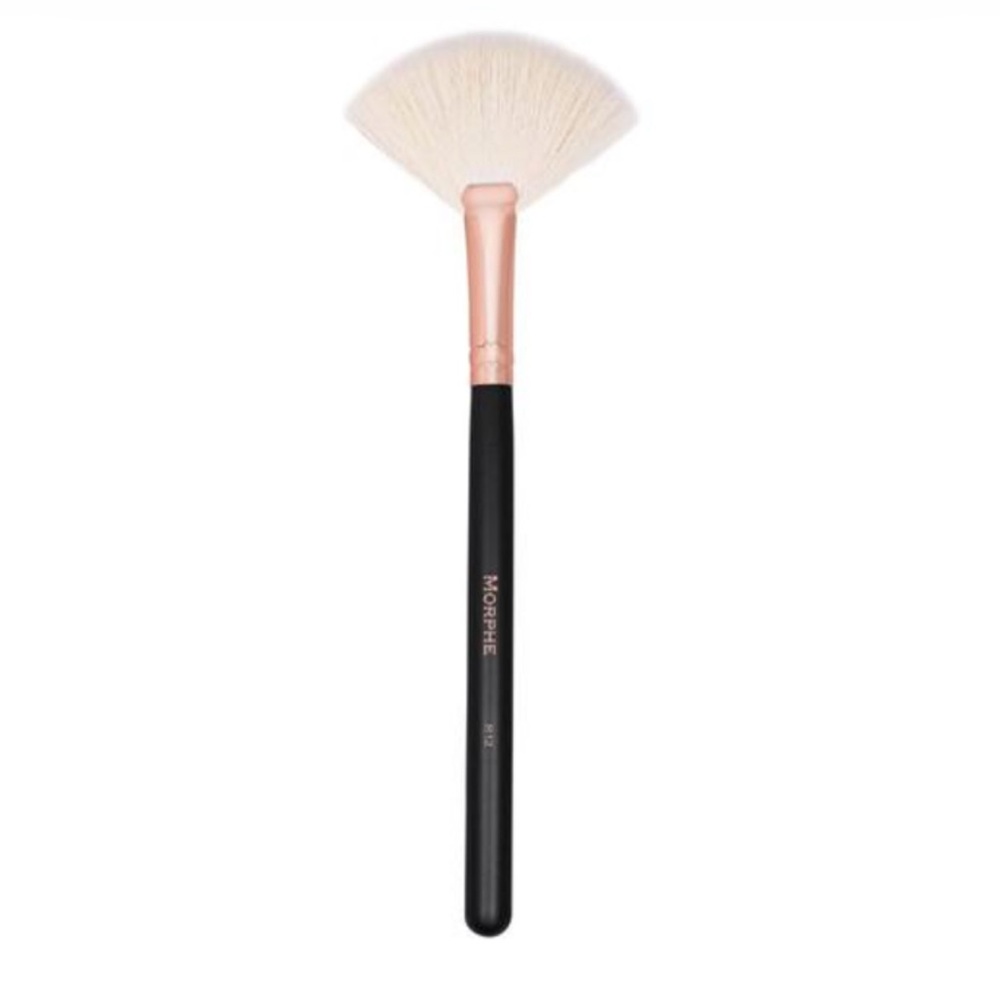 NIB Morphe R12 Deluxe Highlight Fan Brush - Rose Gold